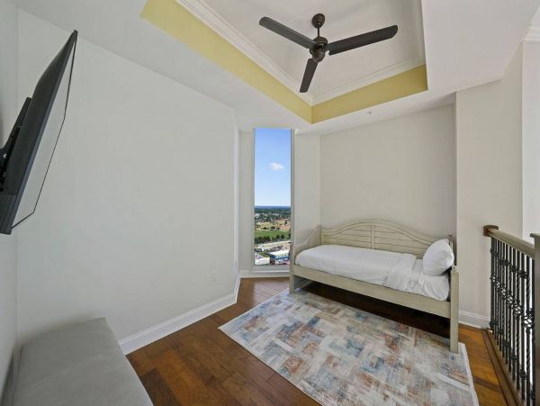 Great Ocean Views 5 Bedroom Penthouse on the Beach in Destin