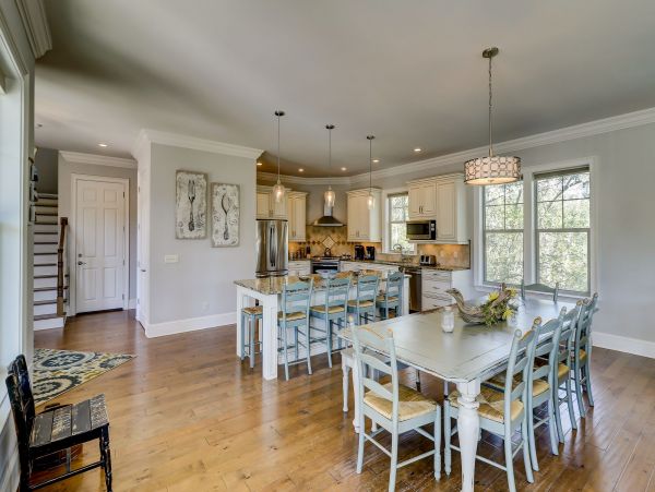 Hilton Head Vacation Pool Home Six Bedroom Walk to Beach