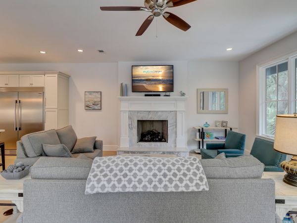 7 Bedroom House 2 min walk to Beach
