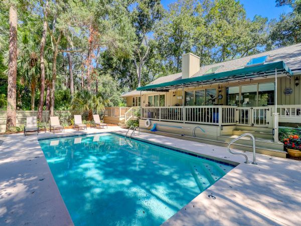 Upscale Rental on Hilton Head. Call Local Agent.