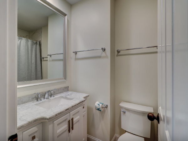 Relax in Hilton Head: 4BR Rental with Pool & Tennis