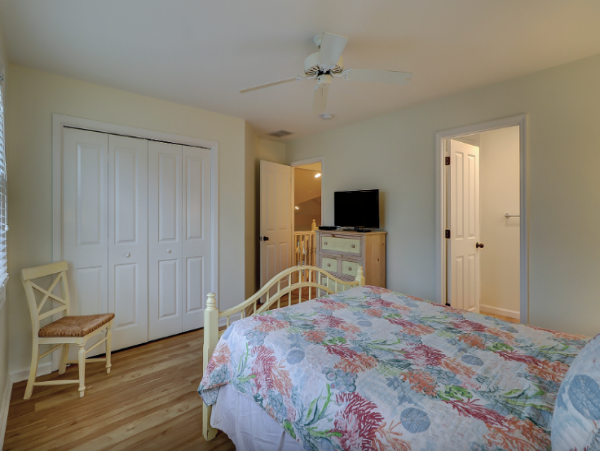 Relax in Hilton Head: 4BR Rental with Pool & Tennis