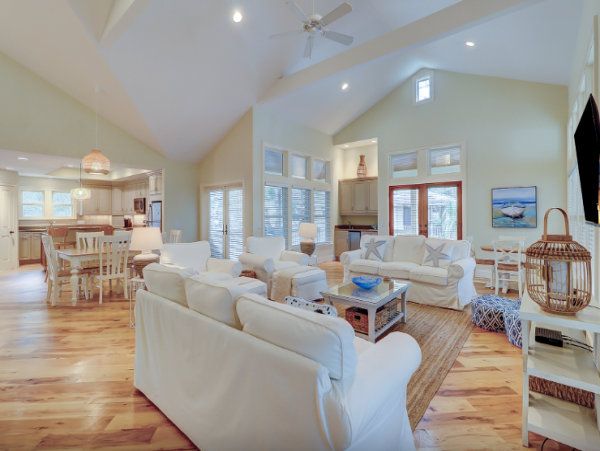 Relax in Hilton Head: 4BR Rental with Pool & Tennis