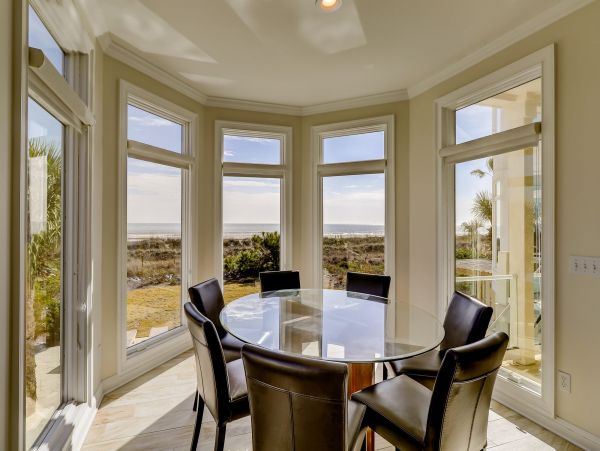 Luxury Beach House in Captivating Hilton Head Sleeps 14