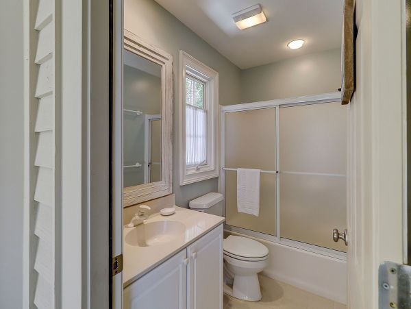 Hilton Head Luxury Vacation Accommodation Walk to Beach
