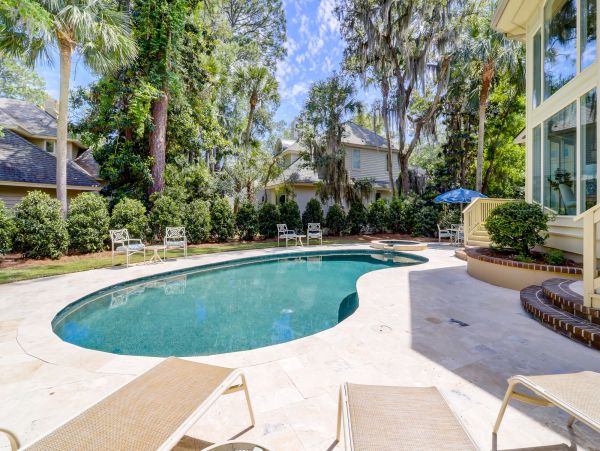 Hilton Head Luxury Vacation Accommodation Walk to Beach