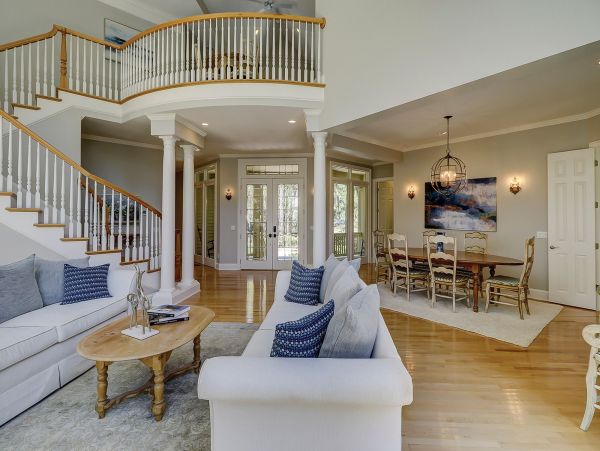 Hilton Head Luxury Vacation Accommodation Walk to Beach