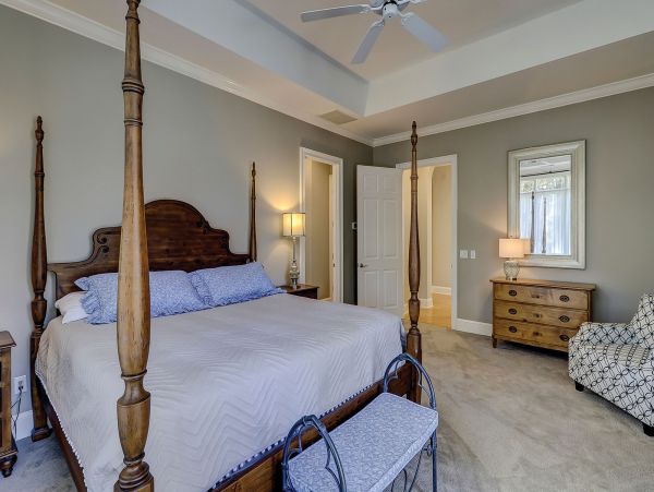 Hilton Head Luxury Vacation Accommodation Walk to Beach