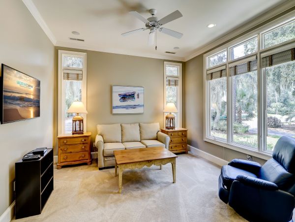 Hilton Head Luxury Vacation Accommodation Walk to Beach