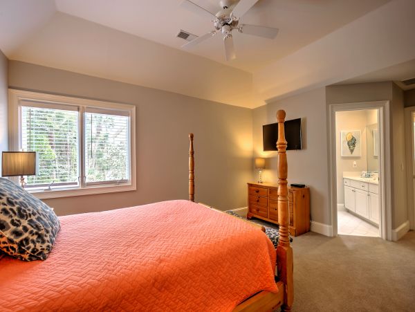 Hilton Head Luxury Vacation Accommodation Walk to Beach