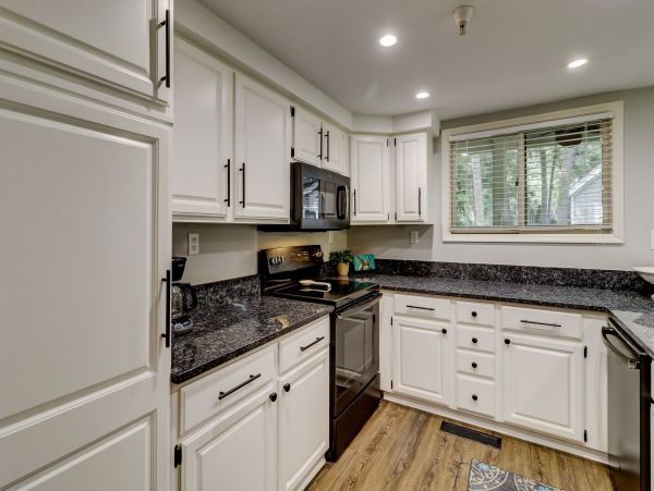 Hilton Head Vacation Home Two Bedroom Walk to Beach