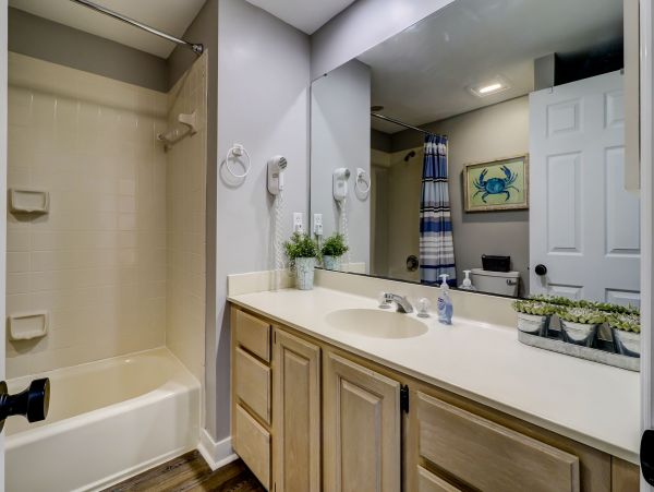 Hilton Head Vacation Home Two Bedroom Walk to Beach