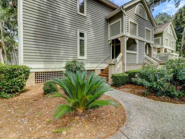 Hilton Head Vacation Home Two Bedroom Walk to Beach
