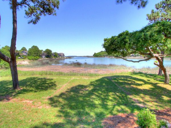 Hilton Head Vacation Accommodation Walk to Beach