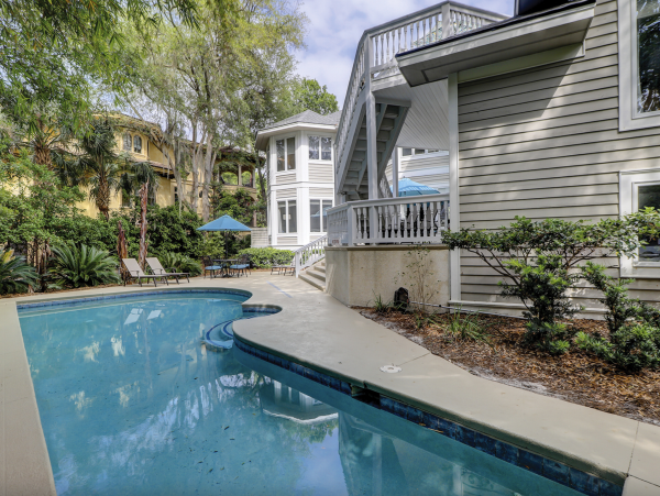 Almost On The Beach Hilton Head Delight Two House Back From Beach