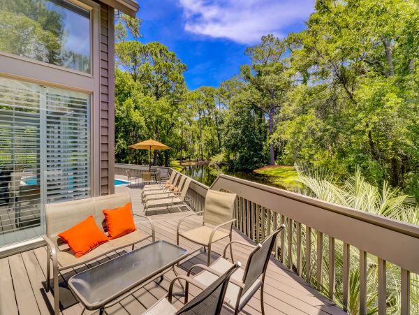 Hilton Head Luxury Vacation Accommodation Walk to Beach