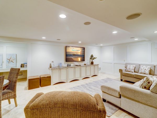 Hilton Head Luxury Vacation Accommodation Walk to Beach
