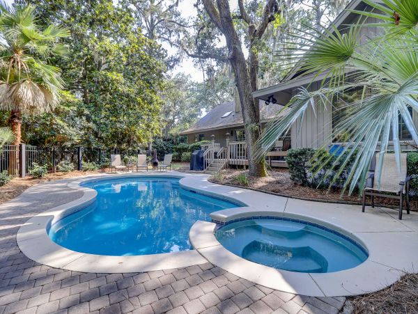 Hilton Head Vacation Rental Sleeps Ten Guests