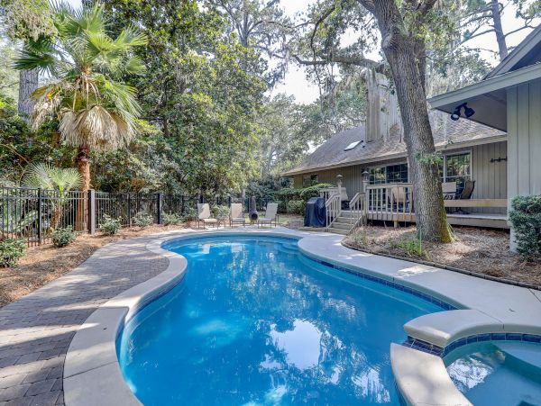 Hilton Head Vacation Rental Sleeps Ten Guests