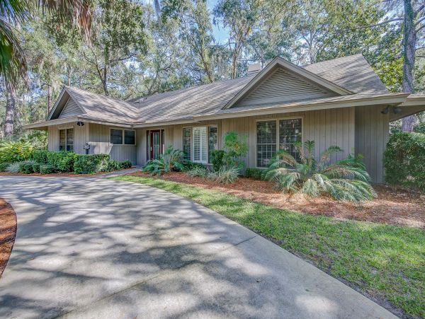 Hilton Head Vacation Rental Sleeps Ten Guests