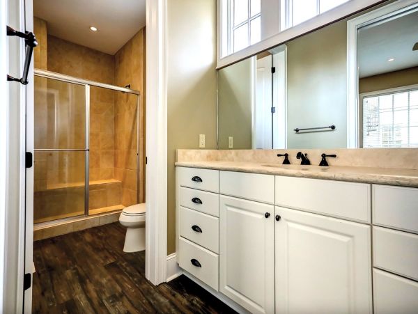 Hilton Head Vacation Rental -  Six Bedroom Luxury Home Near Beach