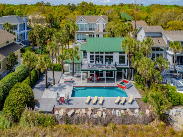 Hilton Head Vacation Rental Sleeps Ten Guests