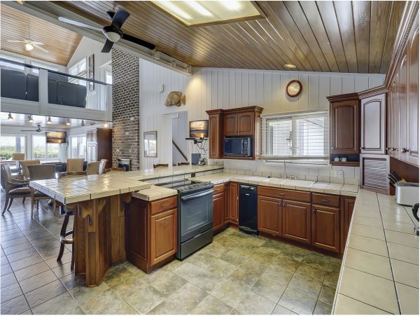 Hilton Head Vacation Rental Sleeps Ten Guests
