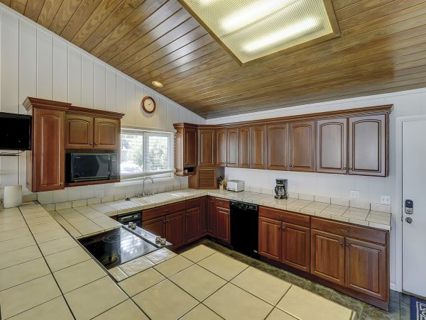 Hilton Head Vacation Rental Sleeps Ten Guests