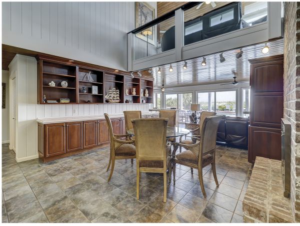 Hilton Head Vacation Rental Sleeps Ten Guests