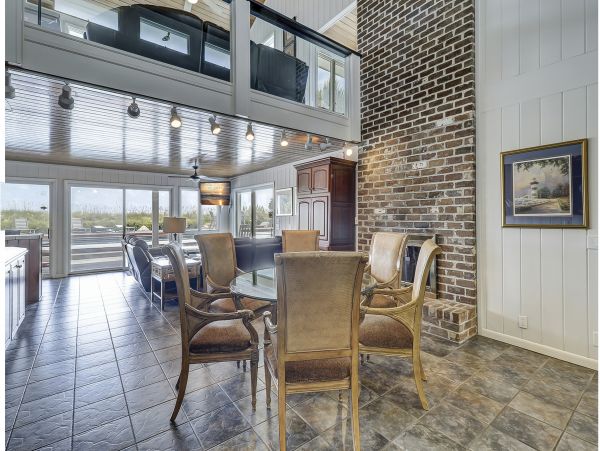 Hilton Head Vacation Rental Sleeps Ten Guests