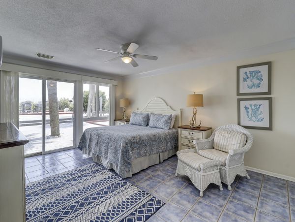 Hilton Head Vacation Rental Sleeps Ten Guests