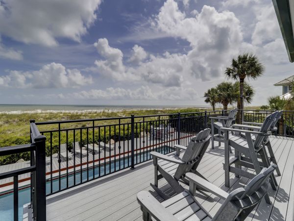 Hilton Head Vacation Rental Sleeps Ten Guests