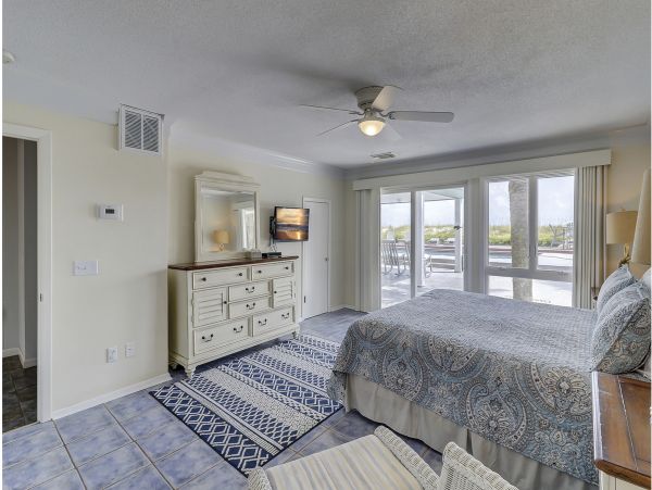 Hilton Head Vacation Rental Sleeps Ten Guests