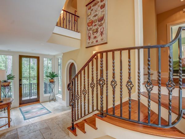 Sea Pines Treasure steps to the beach