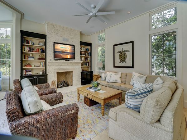 Sea Pines Treasure steps to the beach