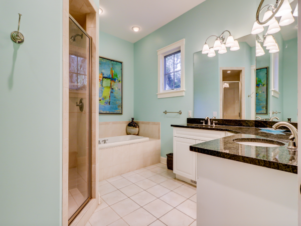 Hilton Head Six Bedroom Luxury Vacation Residence- 100 Steps to Beach