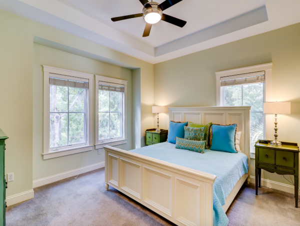 Hilton Head Six Bedroom Luxury Vacation Residence- 100 Steps to Beach