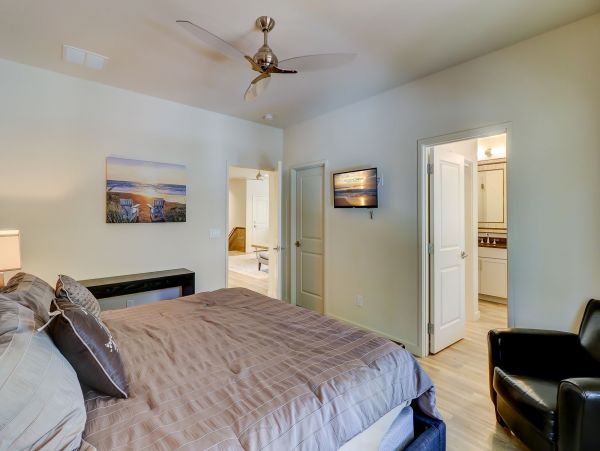 Hilton Head Walk to Beach Seven Bedrooms Vacation Rental
