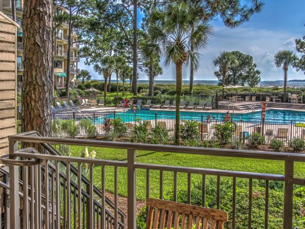 Oceanfront Vacation Rental 2 Bedrooms On the First Floor