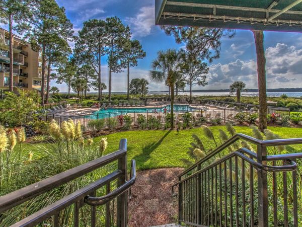 Oceanfront Vacation Rental 2 Bedrooms On the First Floor