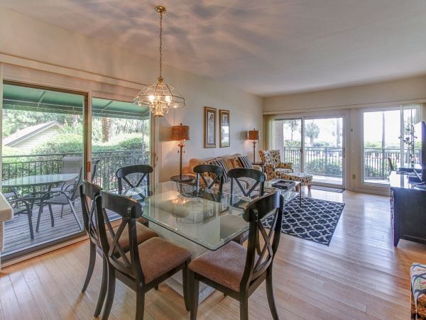 Oceanfront Vacation Rental 2 Bedrooms On the First Floor