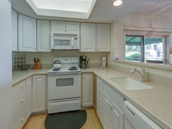 Oceanfront Vacation Rental 2 Bedrooms On the First Floor