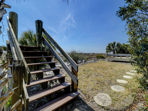 Oceanfront Vacation Home With Private Pool in Hilton Head