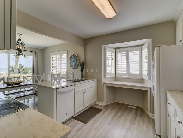 Oceanfront Vacation Home With Private Pool in Hilton Head