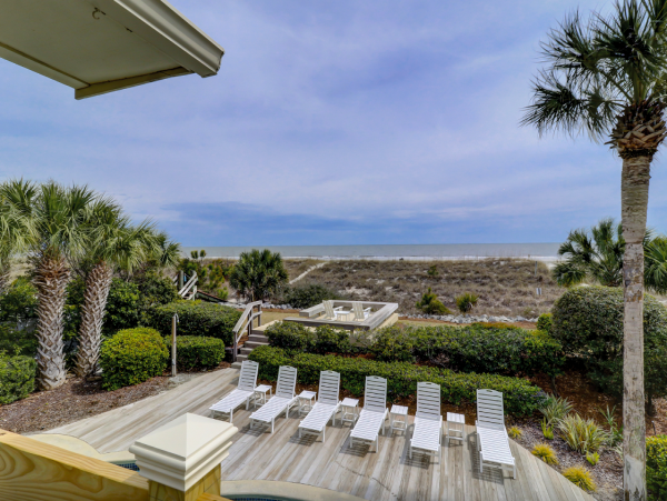 Oceanfront Vacation Home With Private Pool in Hilton Head