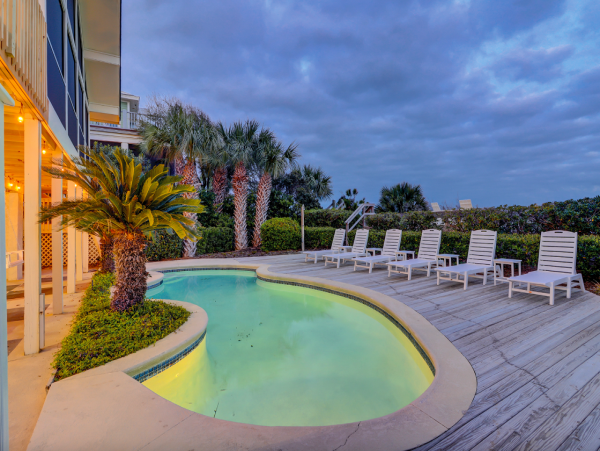 Oceanfront Vacation Home With Private Pool in Hilton Head