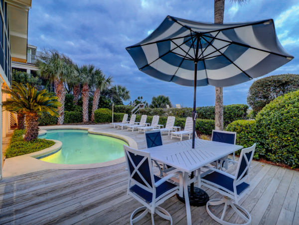 Oceanfront Vacation Home With Private Pool in Hilton Head