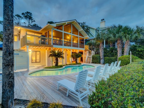 Oceanfront Vacation Home With Private Pool in Hilton Head