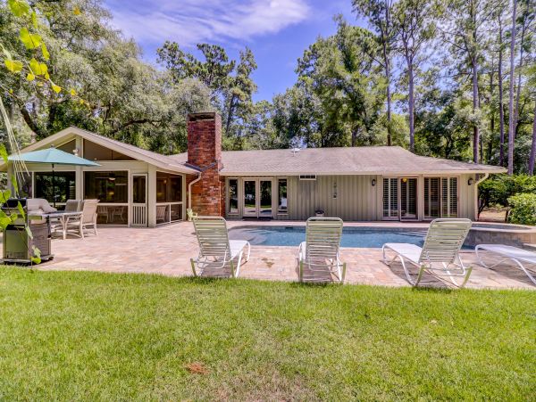 Hilton Head Vacation Accommodation Drive to Beach