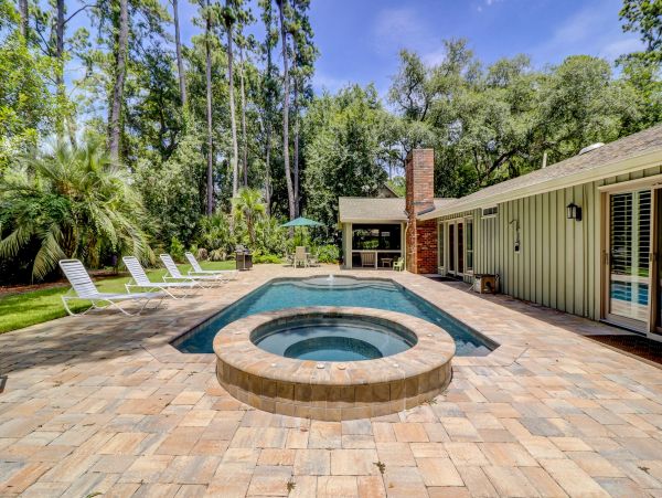 Hilton Head Vacation Accommodation Drive to Beach